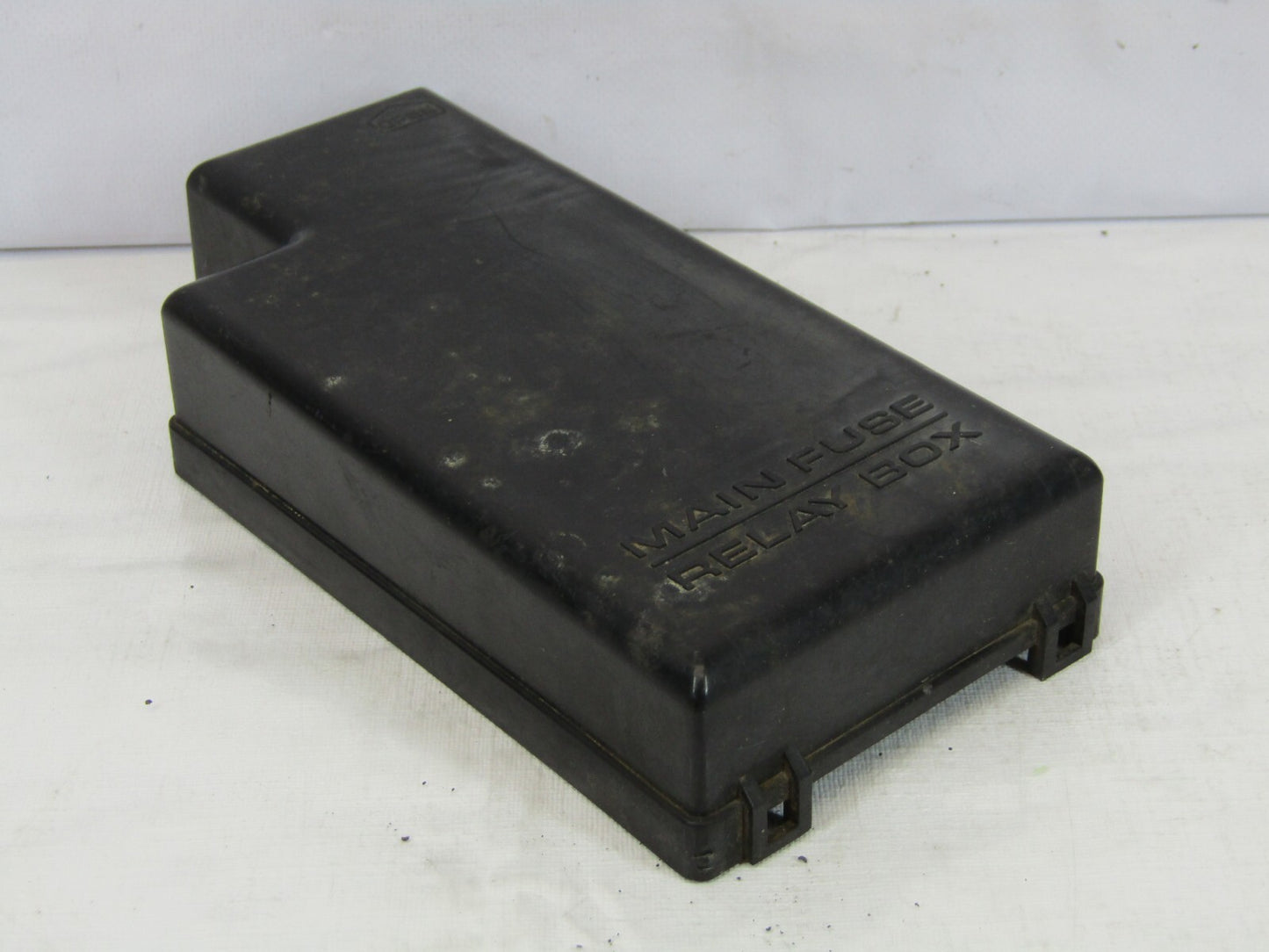 2000-2004 Subaru Legacy Outback Main Fuse Relay Box Cover Lid Trim OEM