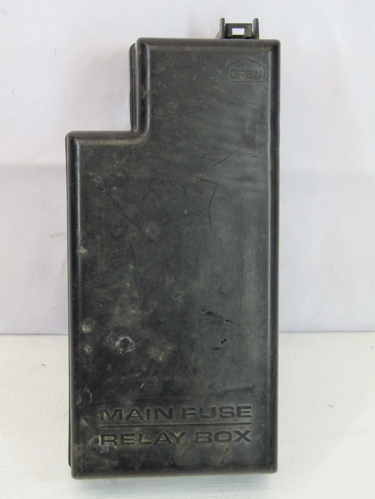 2000-2004 Subaru Legacy Outback Main Fuse Relay Box Cover Lid Trim OEM