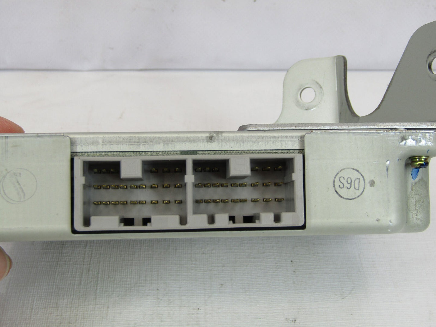 2000 Subaru Legacy Outback Automatic Transmission Control Module 31711AE12A OEM