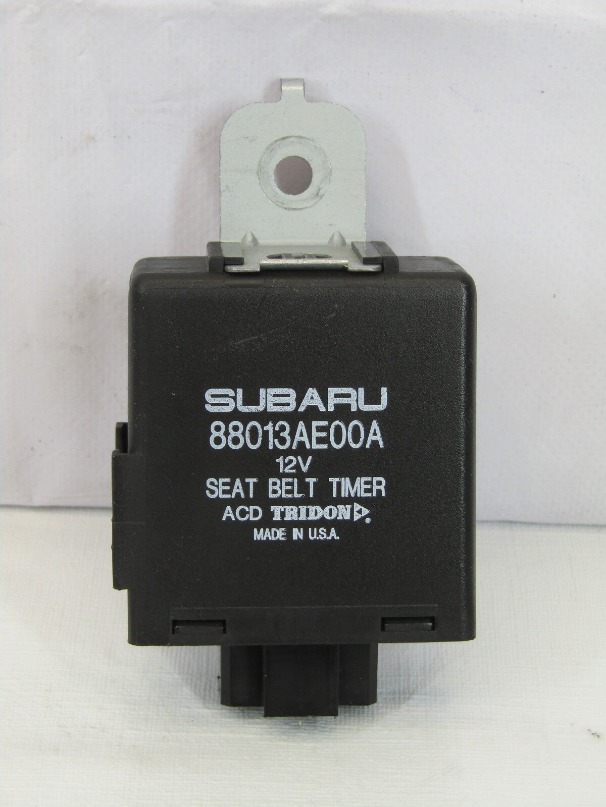 2000-2002 Subaru Legacy Outback Seat Belt Timer Warning Unit 88013AE00A OEM