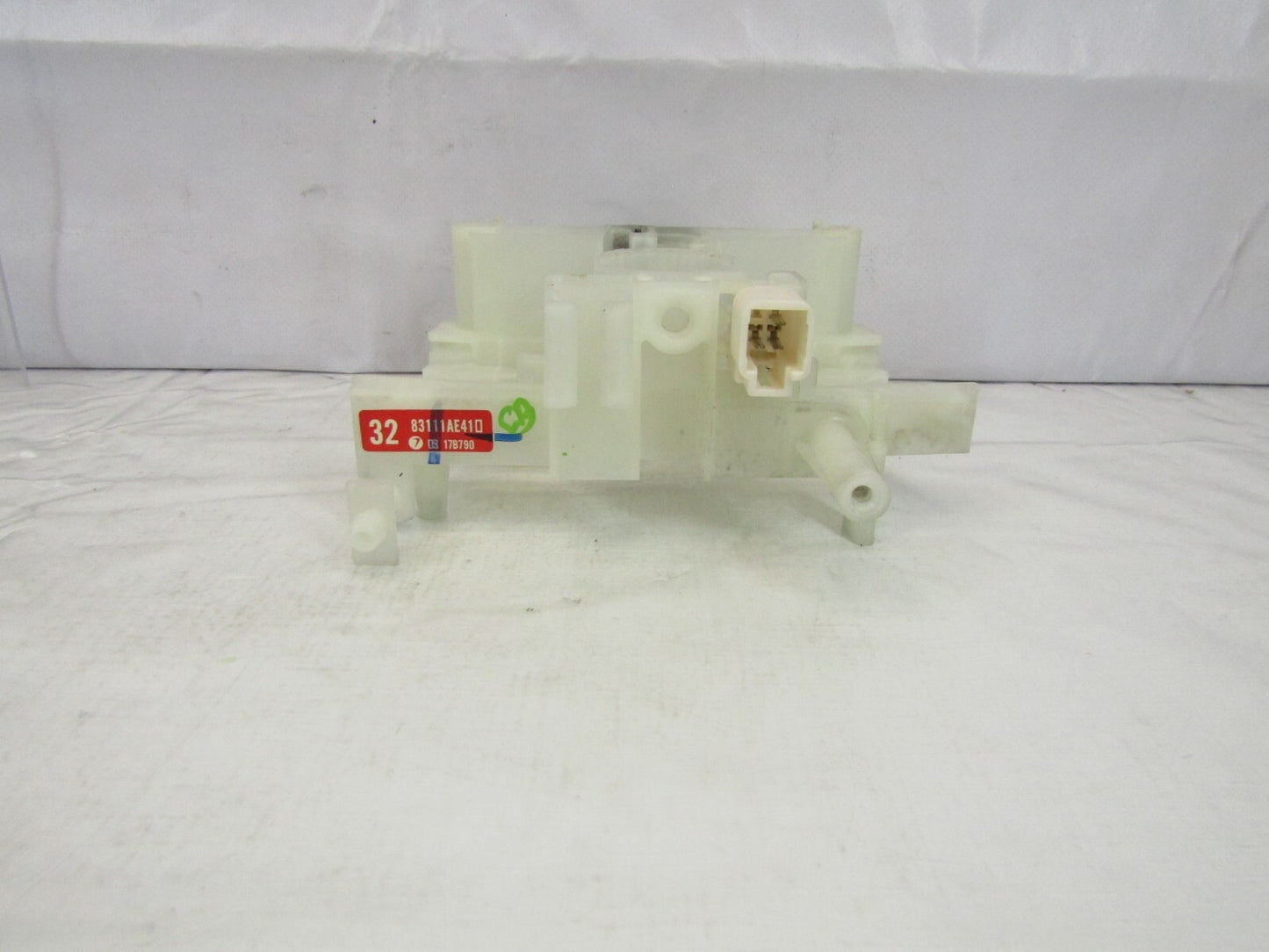 2000-2002 Subaru Legacy Outback Steering Column Switch Bracket 83111AE410