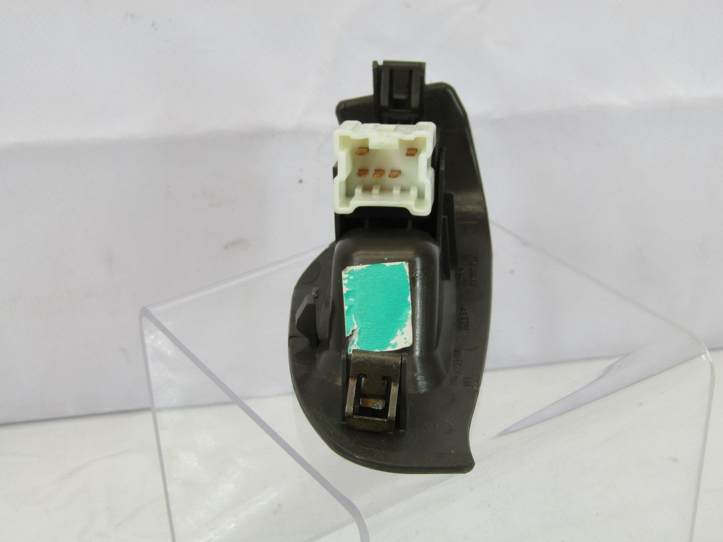 2000-2004 Subaru Legacy Outback Rear Right Window Control Switch Assembly OEM
