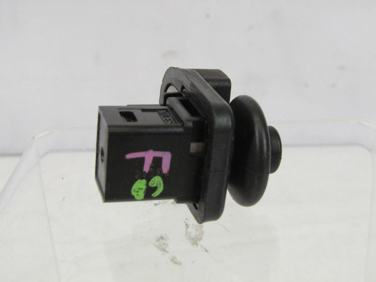 2000-2004 Subaru Legacy Outback Front Jamb Ajar Switch Sensor OEM 83331AE01A