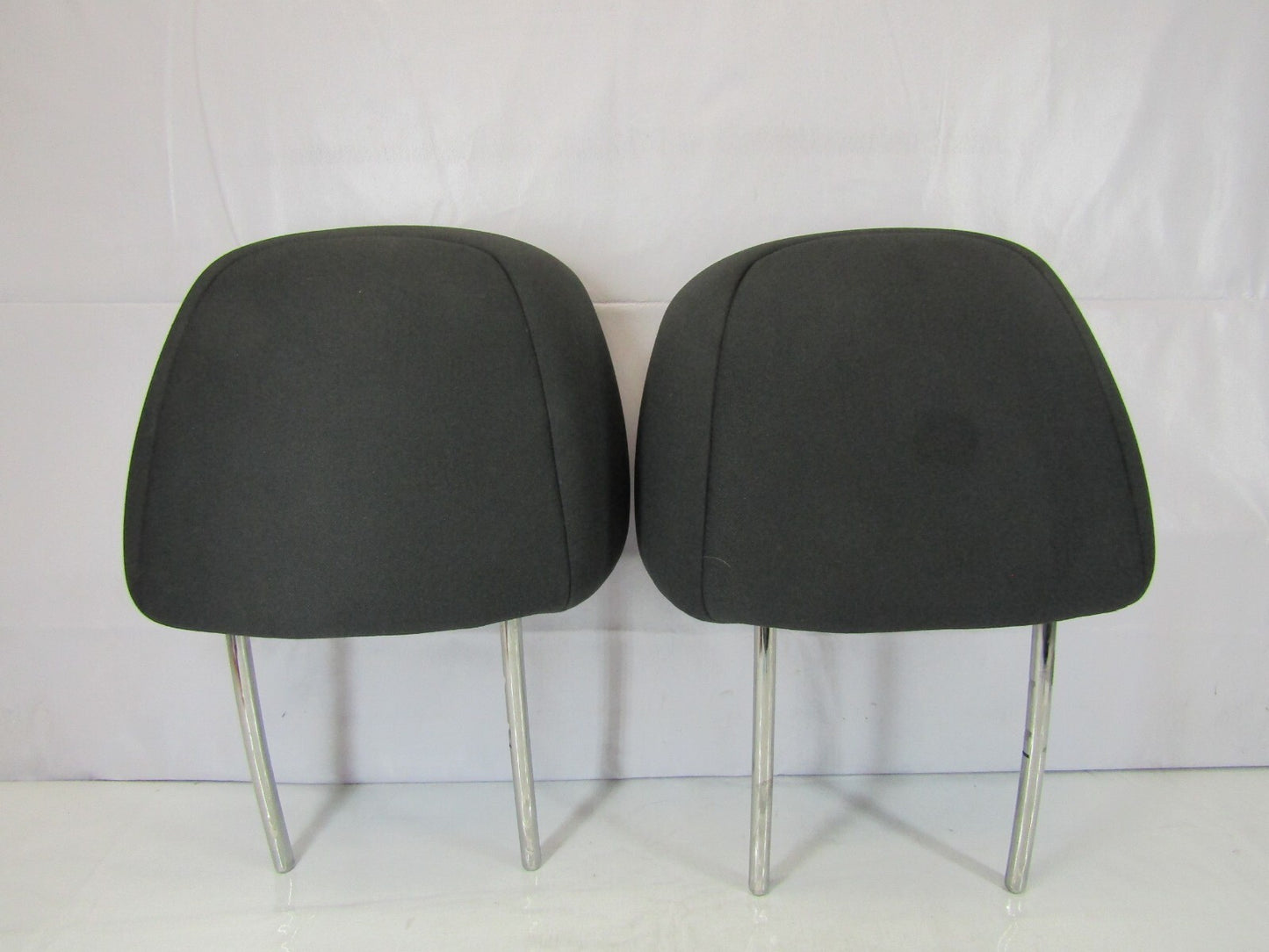 2008-2009 Subaru Outback Front Headrest Head Rest Set Black Cloth 64061AG07B OEM