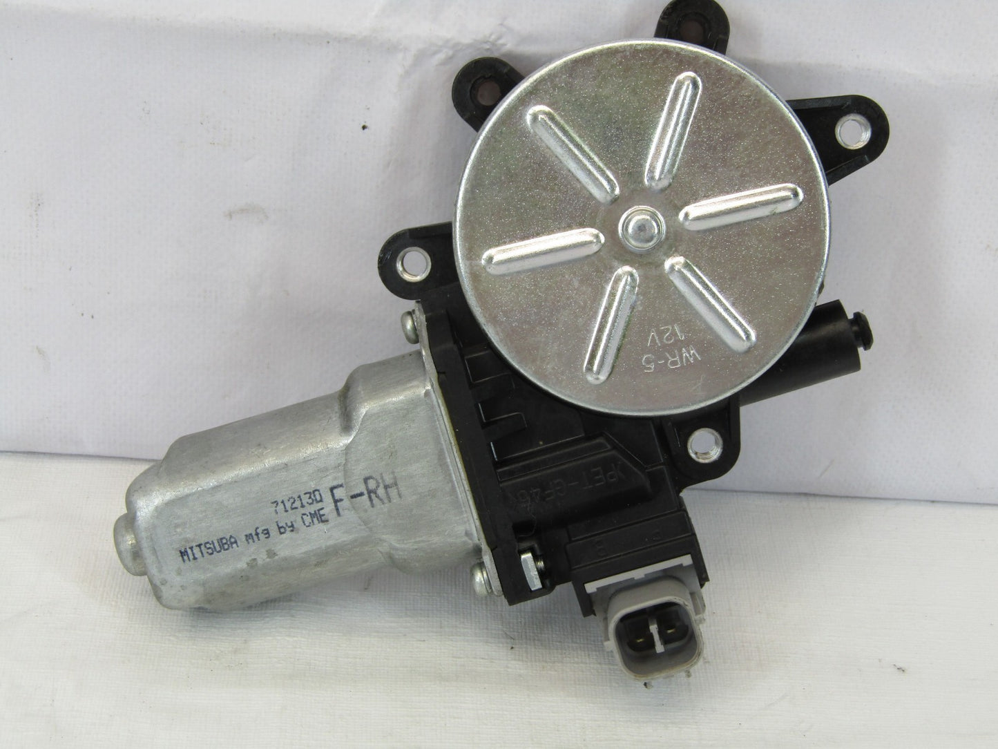 2005-2009 Subaru Outback Front Right Power Door Window Motor OEM