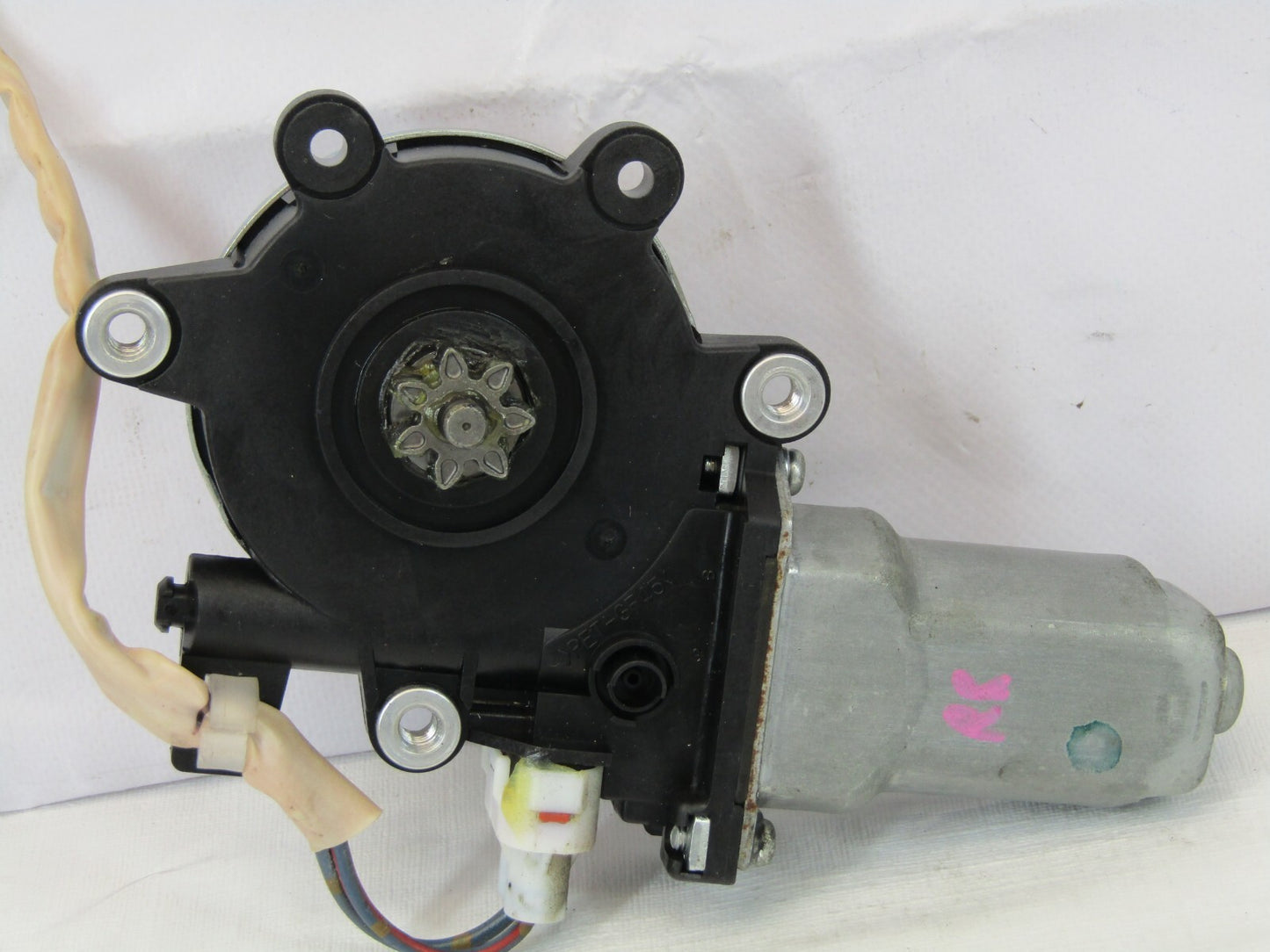 2005-2009 Subaru Outback Rear Right Window Motor OEM