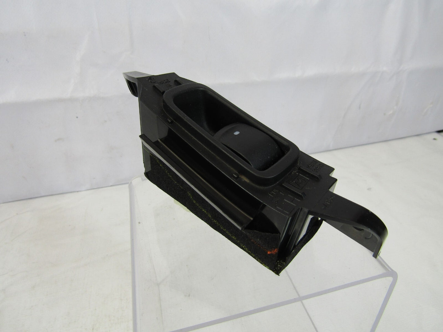 2005-2009 Subaru Outback Left Rear Door Window Control Switch OEM