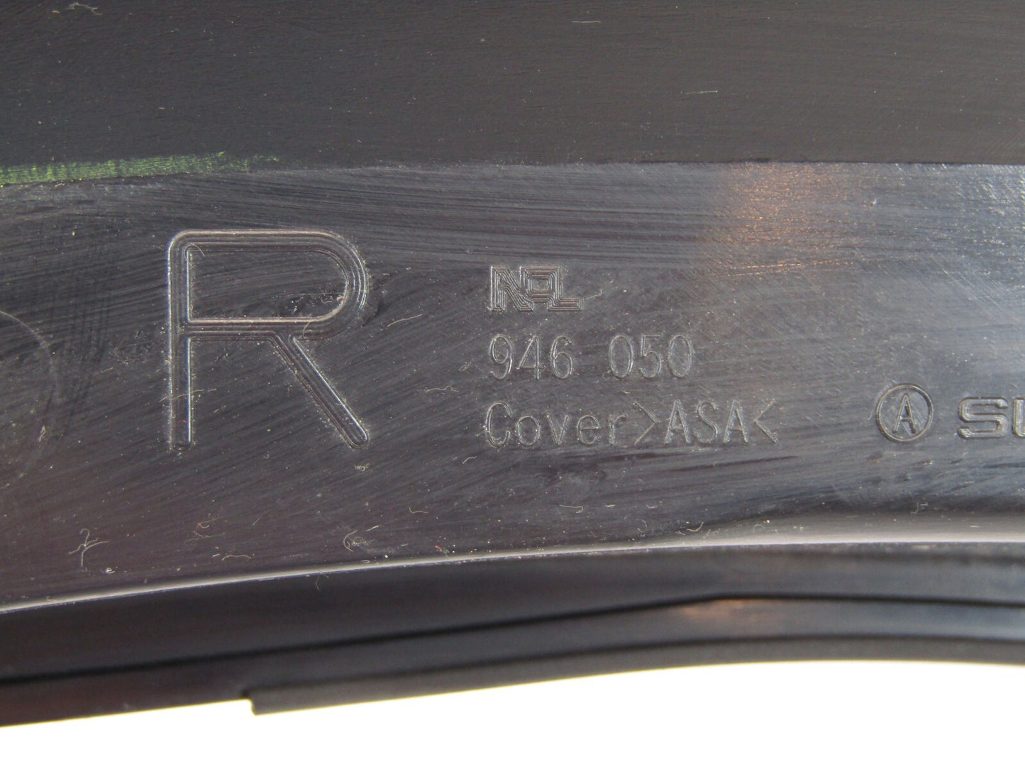 2005-2009 Subaru Outback Rear Right Tail Light Lamp Cover Trim OEM