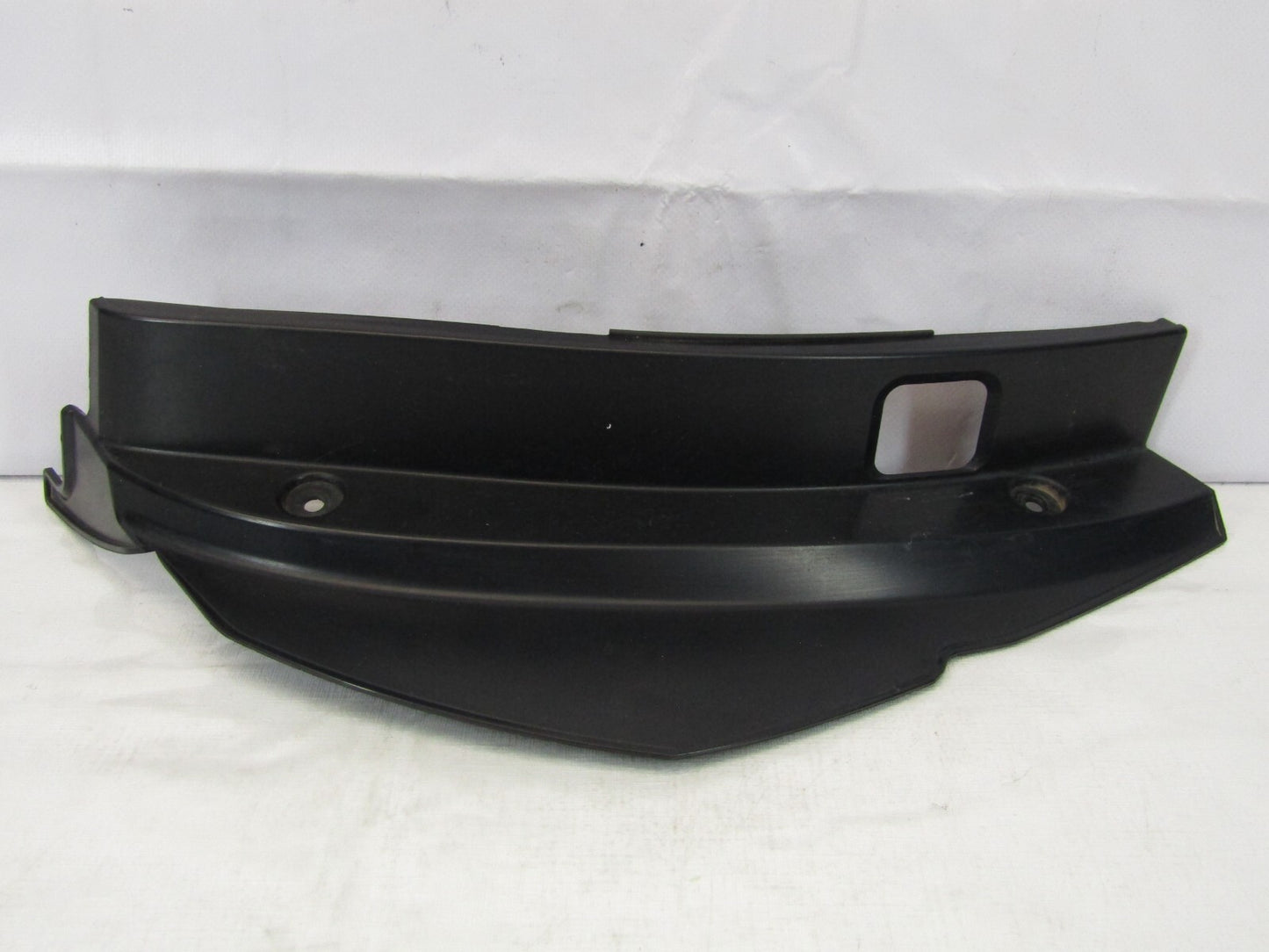 2005-2009 Subaru Outback Left Side Taillight Tail Light Lamp Cap Trim Cover OEM