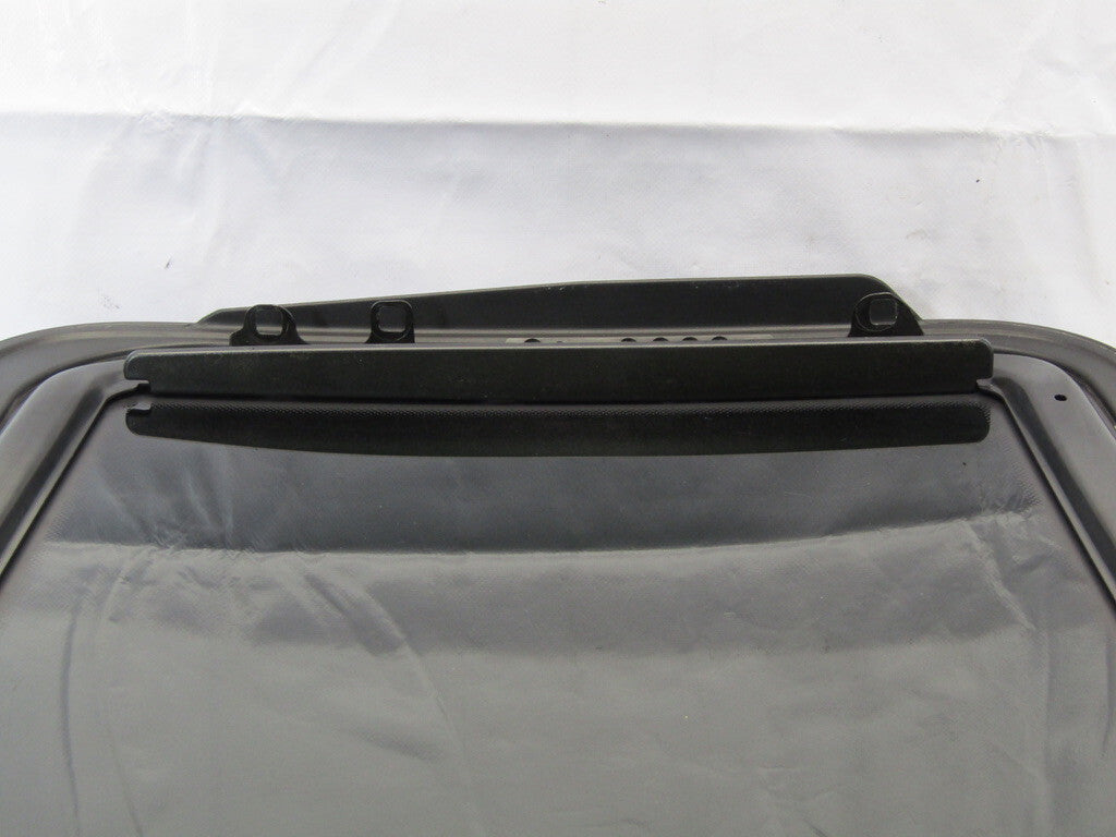 2006-2011 Hyundai Azera Sunroof Roof Glass Only Window 816103L000 OEM