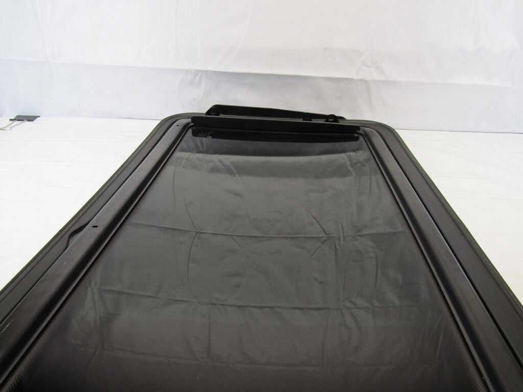 2006-2011 Hyundai Azera Sunroof Roof Glass Only Window 816103L000 OEM