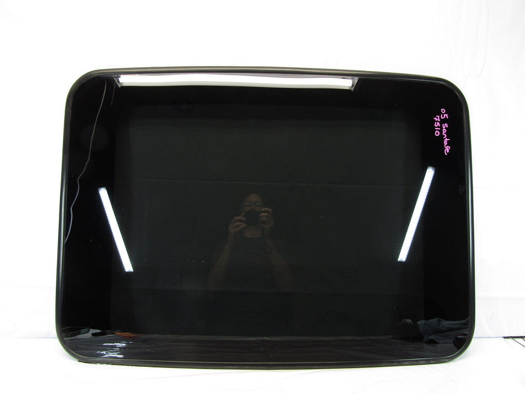 2001-2006 Hyundai Santa Fe Sunroof Sun Moon Roof Top Glass OEM 8161026001