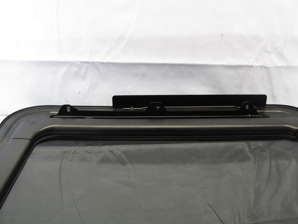 2001-2006 Hyundai Santa Fe Sunroof Sun Moon Roof Top Glass OEM 8161026001