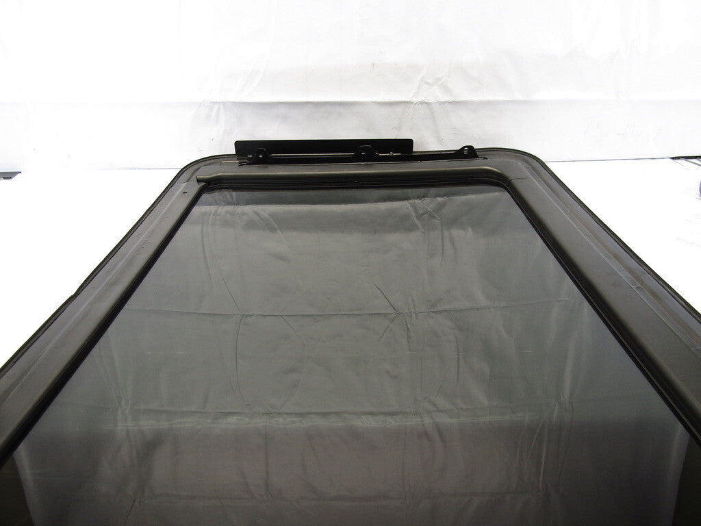 2001-2006 Hyundai Santa Fe Sunroof Sun Moon Roof Top Glass OEM 8161026001