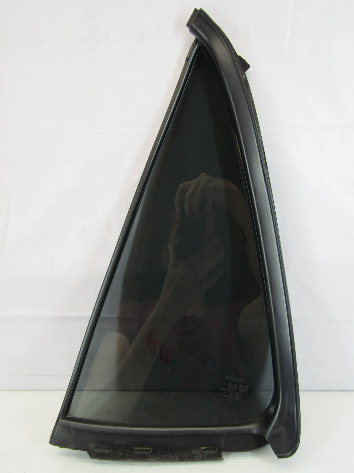 2001-2004 Toyota Sequoia Rear Right Vent Glass Quarter Window OEM
