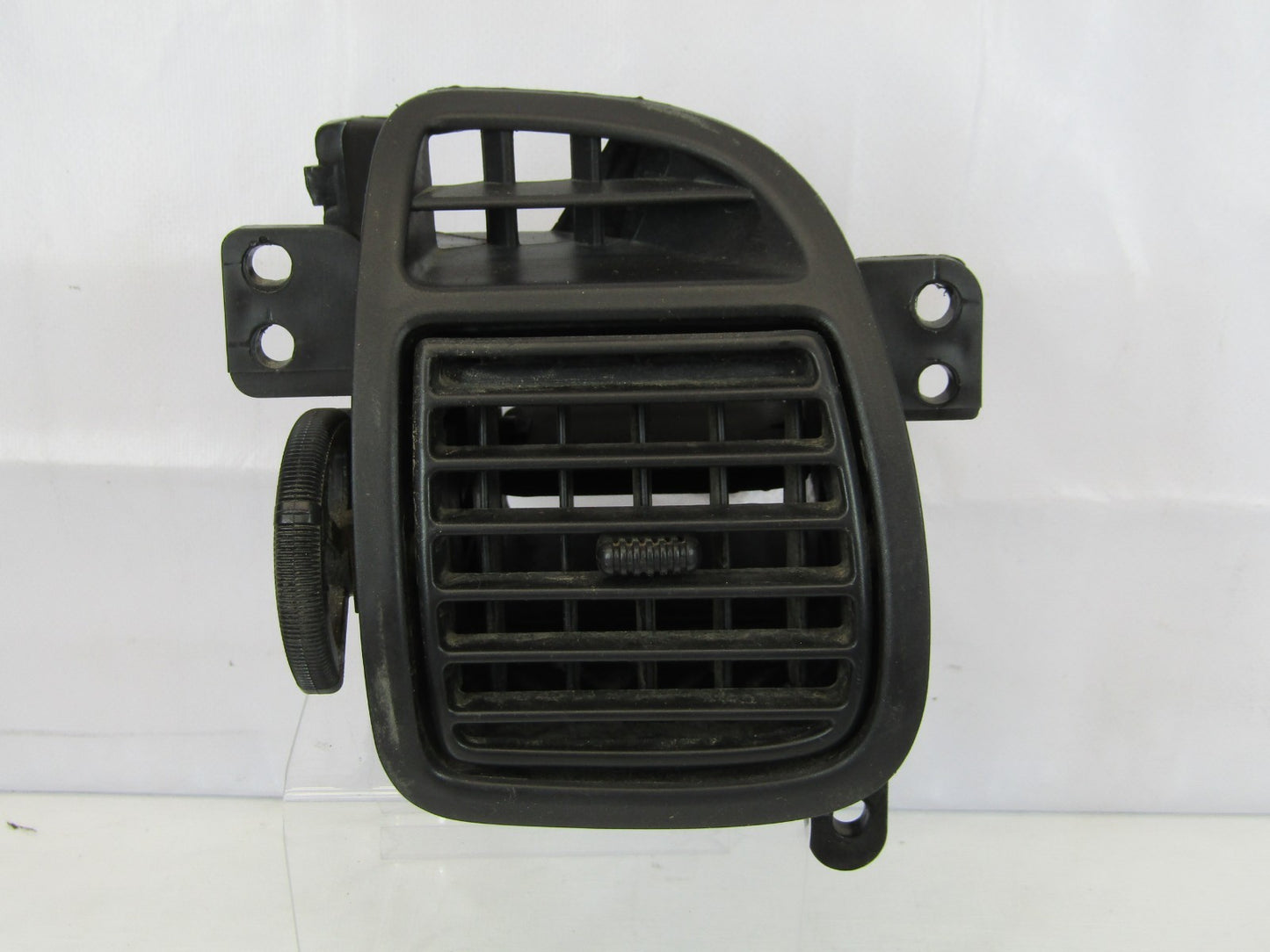 2001-2007 Toyota Sequoia Front Right Dash HVAC A/C Vent OEM
