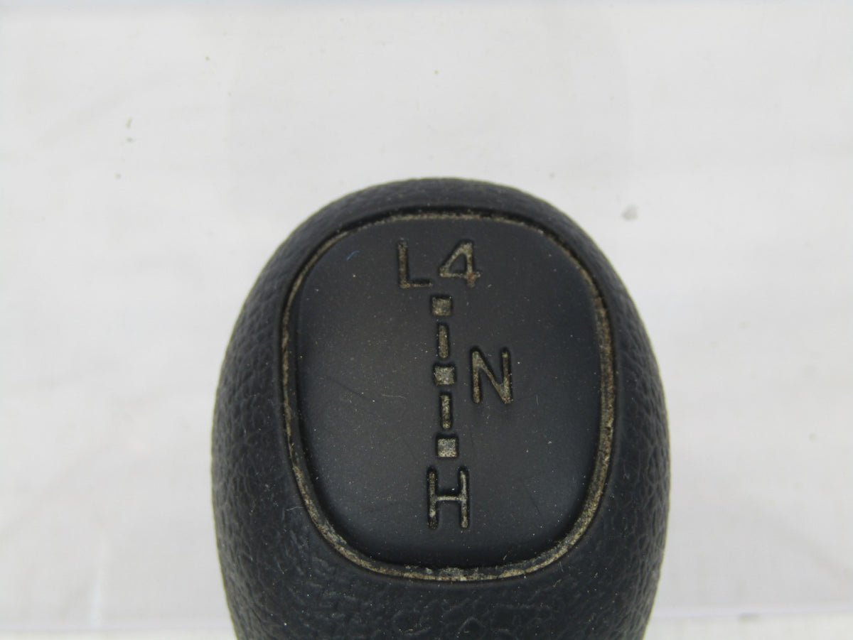 2001-2005 Toyota Sequoia Tundra SR5 L4-N-H Shifter Knob Transfer Case OEM