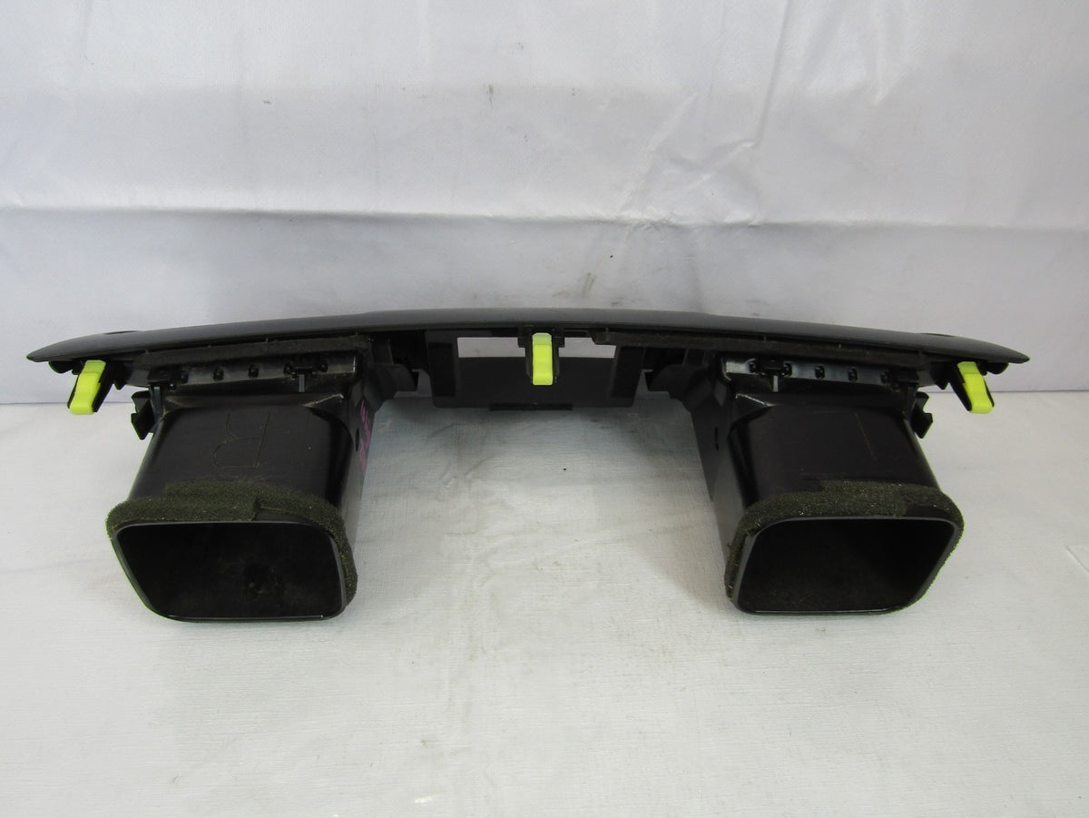 2008-2010 Toyota Highlander Center Vent Panel Trim OEM 55670-48060-E0