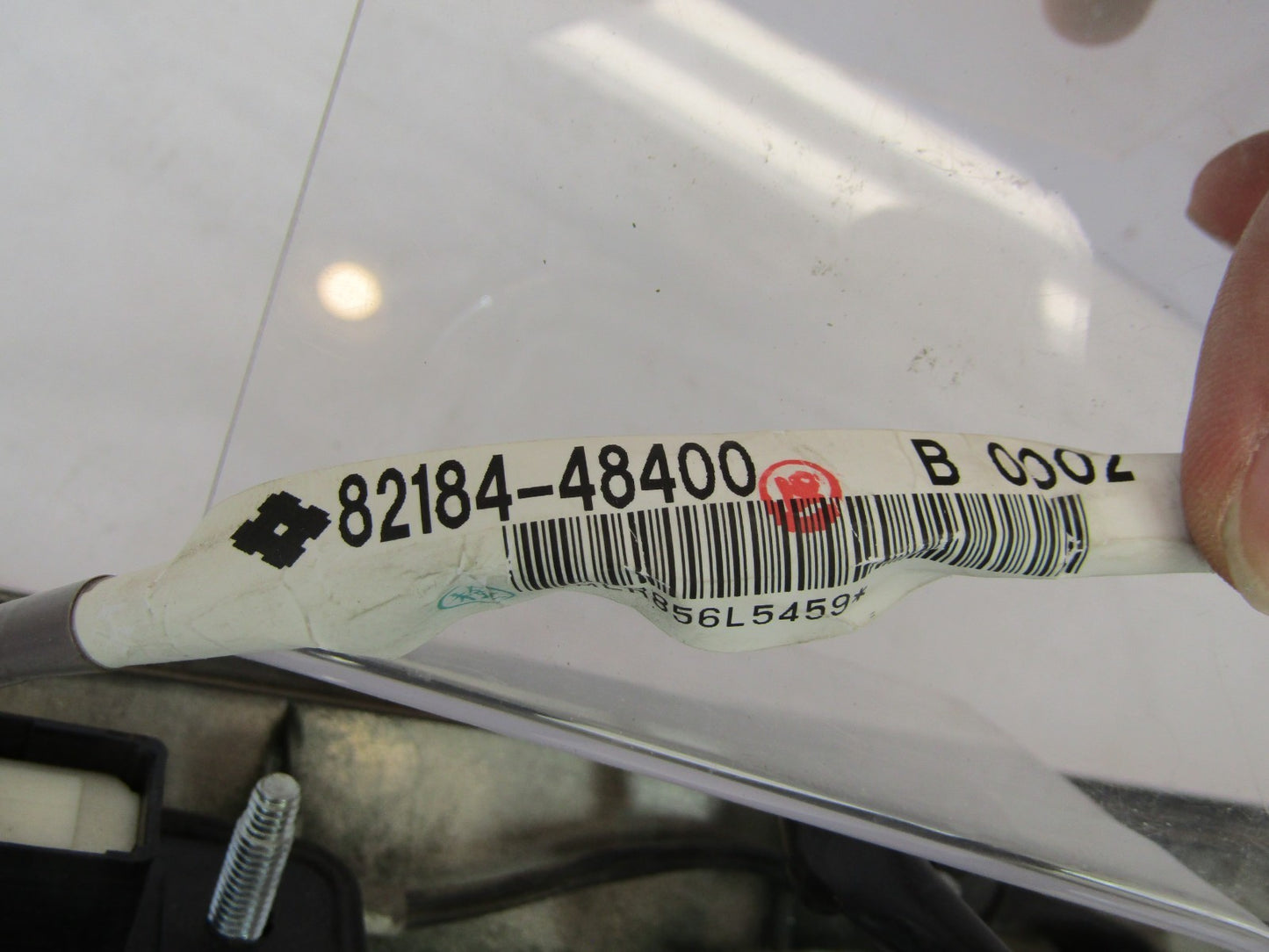 2009-2010 Toyota Highlander Rear Emblem Smart Lock 82184-48400 OEM