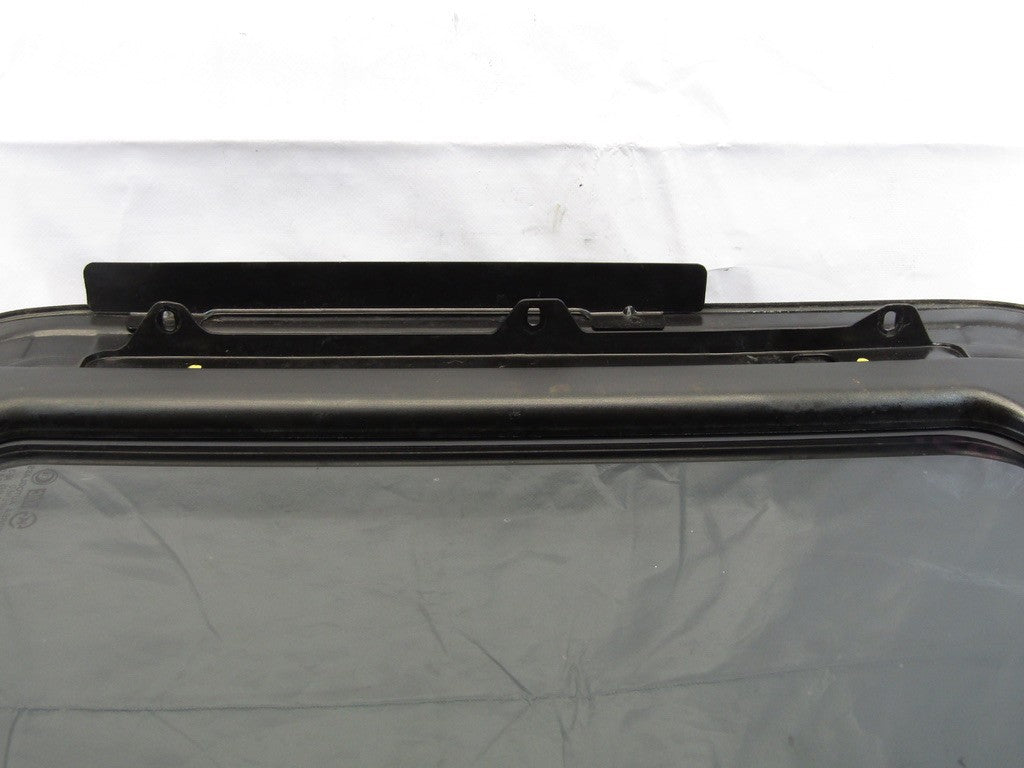 2001-2006 Hyundai Santa Fe Sunroof Sun Moon Roof Top Glass OEM 8161026001