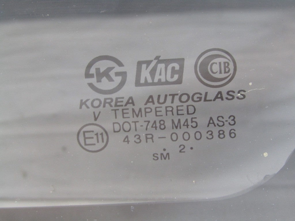 2001-2006 Hyundai Santa Fe Sunroof Sun Moon Roof Top Glass OEM 8161026001