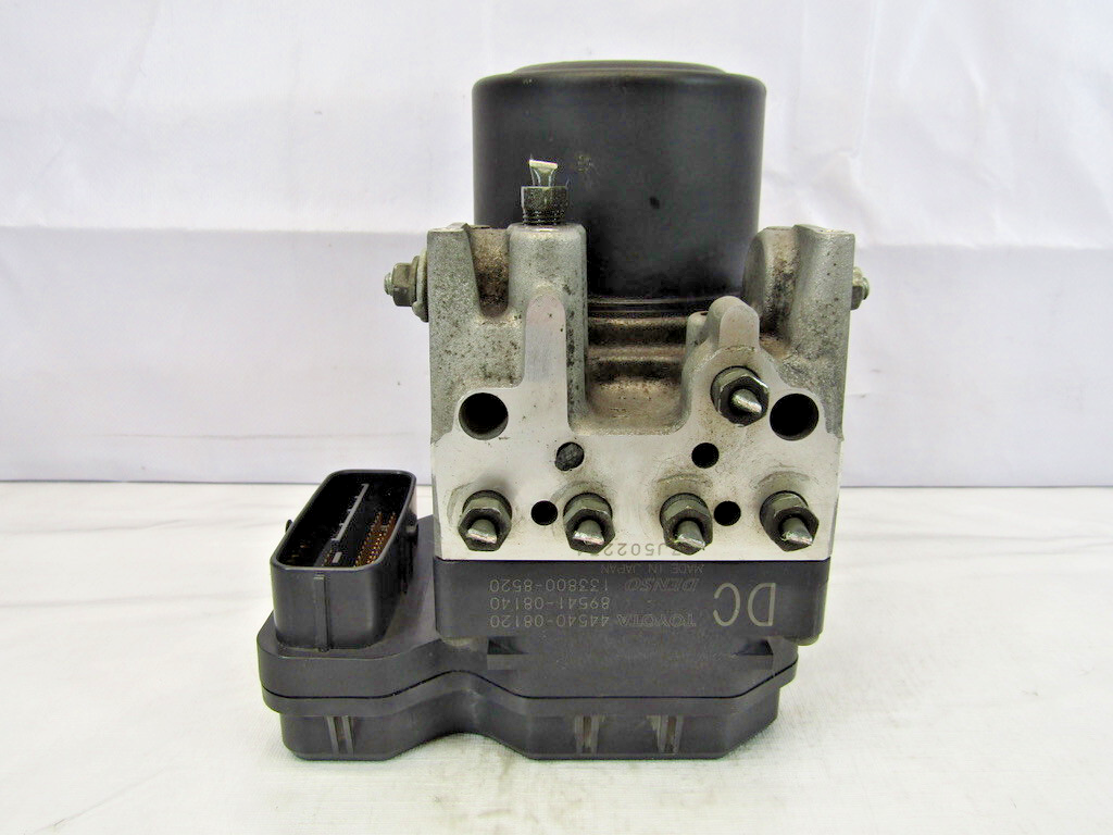 2007-2008 Toyota Sienna ABS Pump Anti-Lock Brake Control Module Assembly OEM