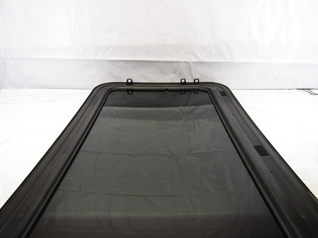 2005-2010 Kia Sportage Sunroof Glass Roof Window 816101F000 OEM
