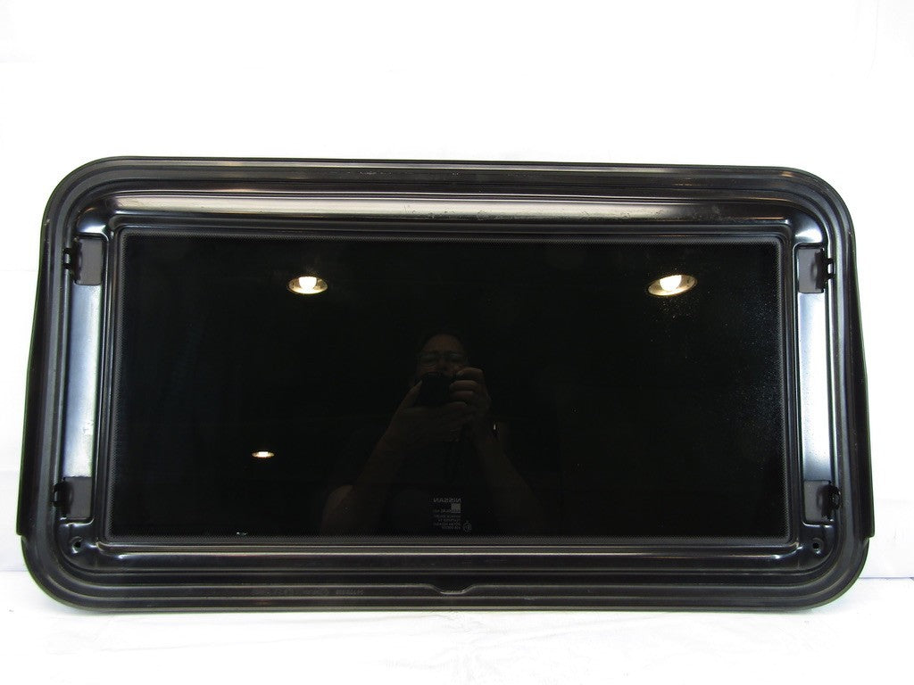 2003-2005 Nissan Murano Sun Roof Sunroof Glass OEM 91210-CA010