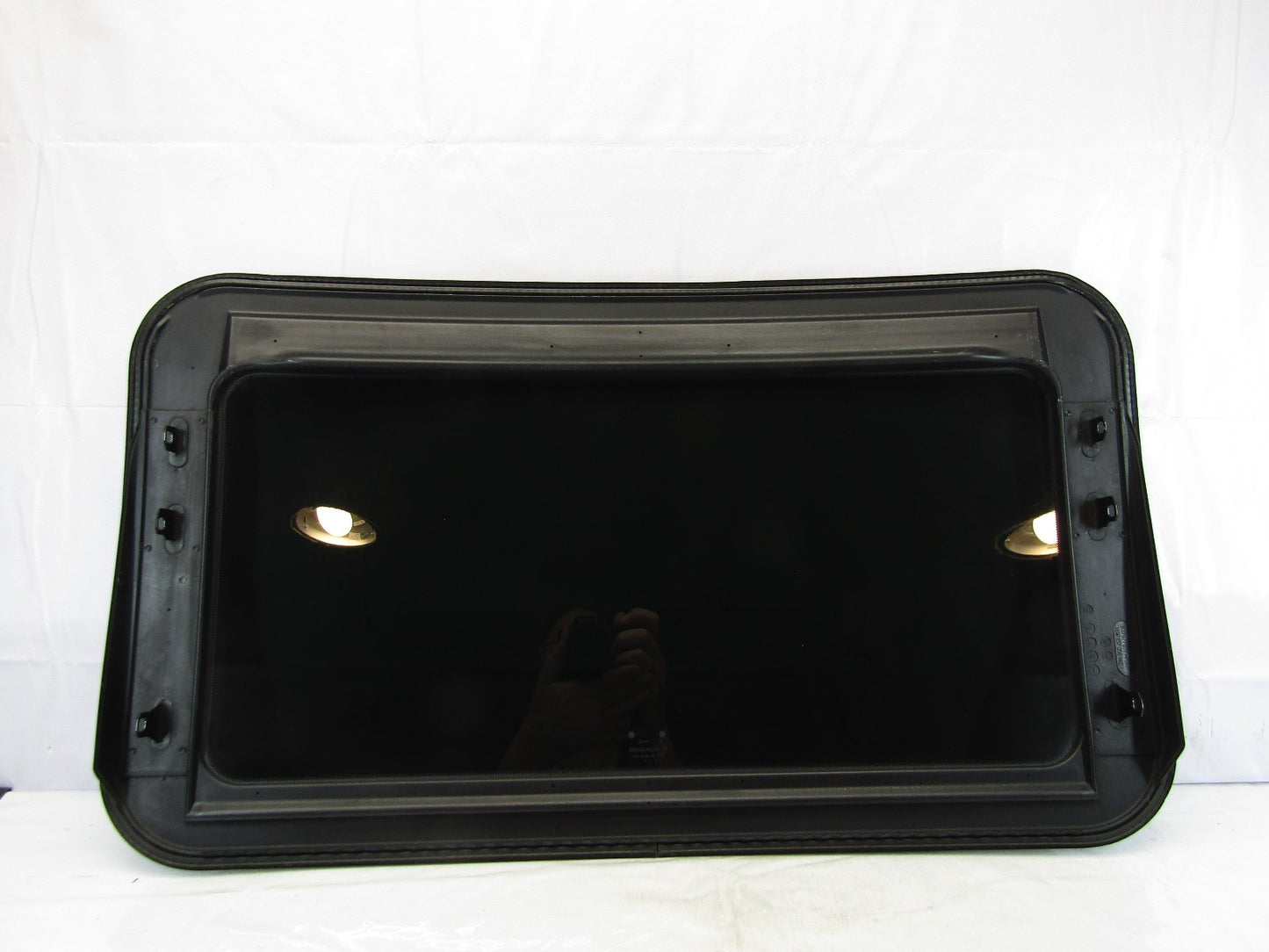 2003-2010 Volkswagen Beetle Roof Sunroof Window Glass 1C0-877-071-B OEM