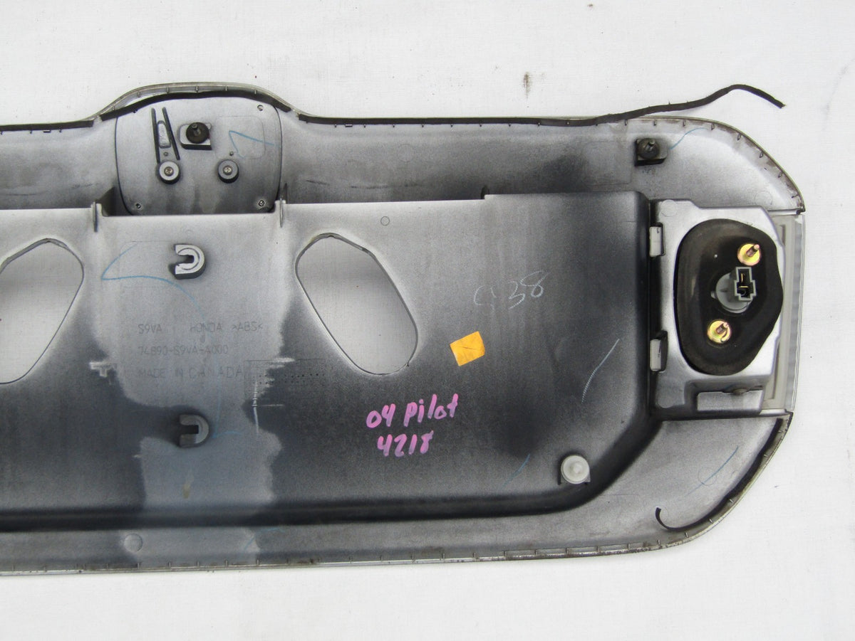 03-05 Honda Pilot License Plate Rear Panel Emblem Badge OEM 74890-S9VA-A000