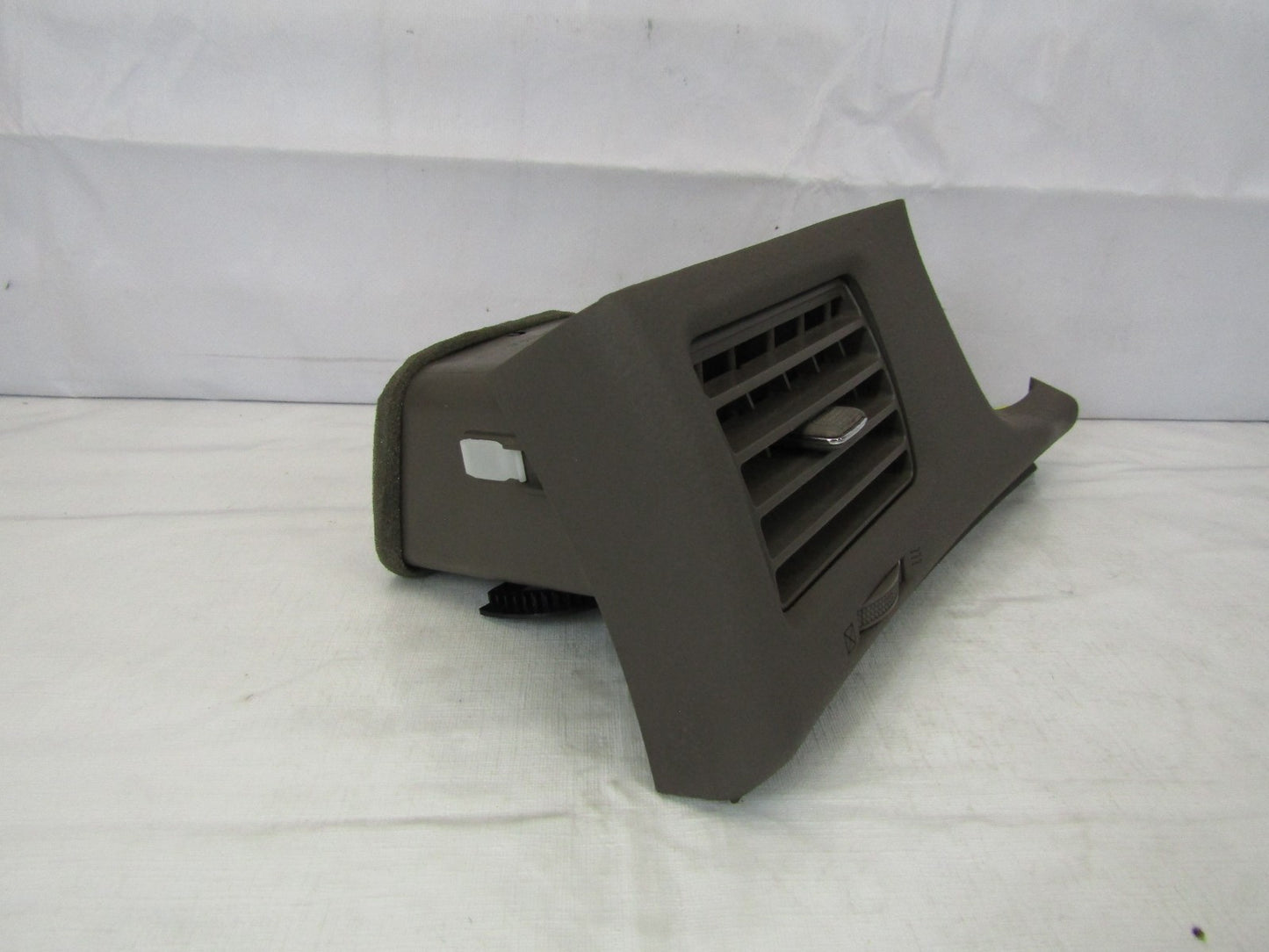2004-2010 Toyota Sienna Side Dash AC Vent and Duct Brown 55650-AE020-E0 OEM