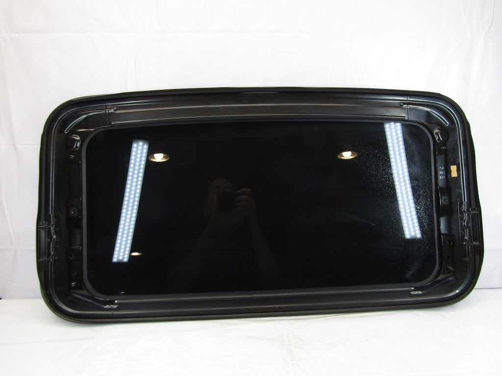 1998-2002 Honda Accord Four Door Sedan Front Sunroof Glass Only OEM