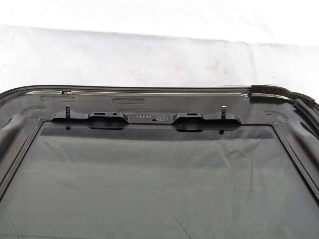 2003-2004 Mitsubishi Outlander Sunroof Glass Factory OEM MR573723