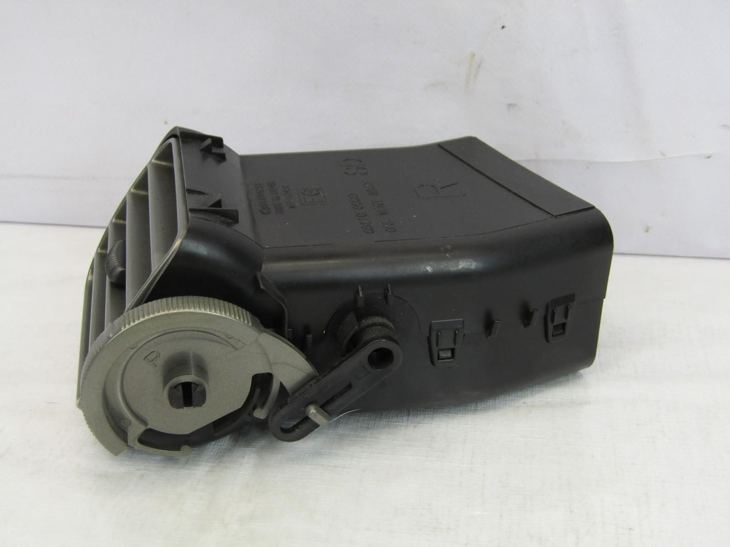 2008-2011 Subaru Impreza Dash Heater AC Vent Right 66110FG000 OEM