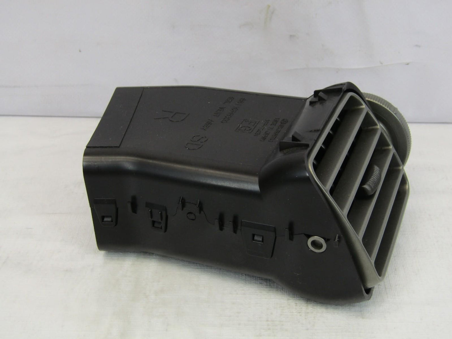 2008-2011 Subaru Impreza Dash Heater AC Vent Right 66110FG000 OEM