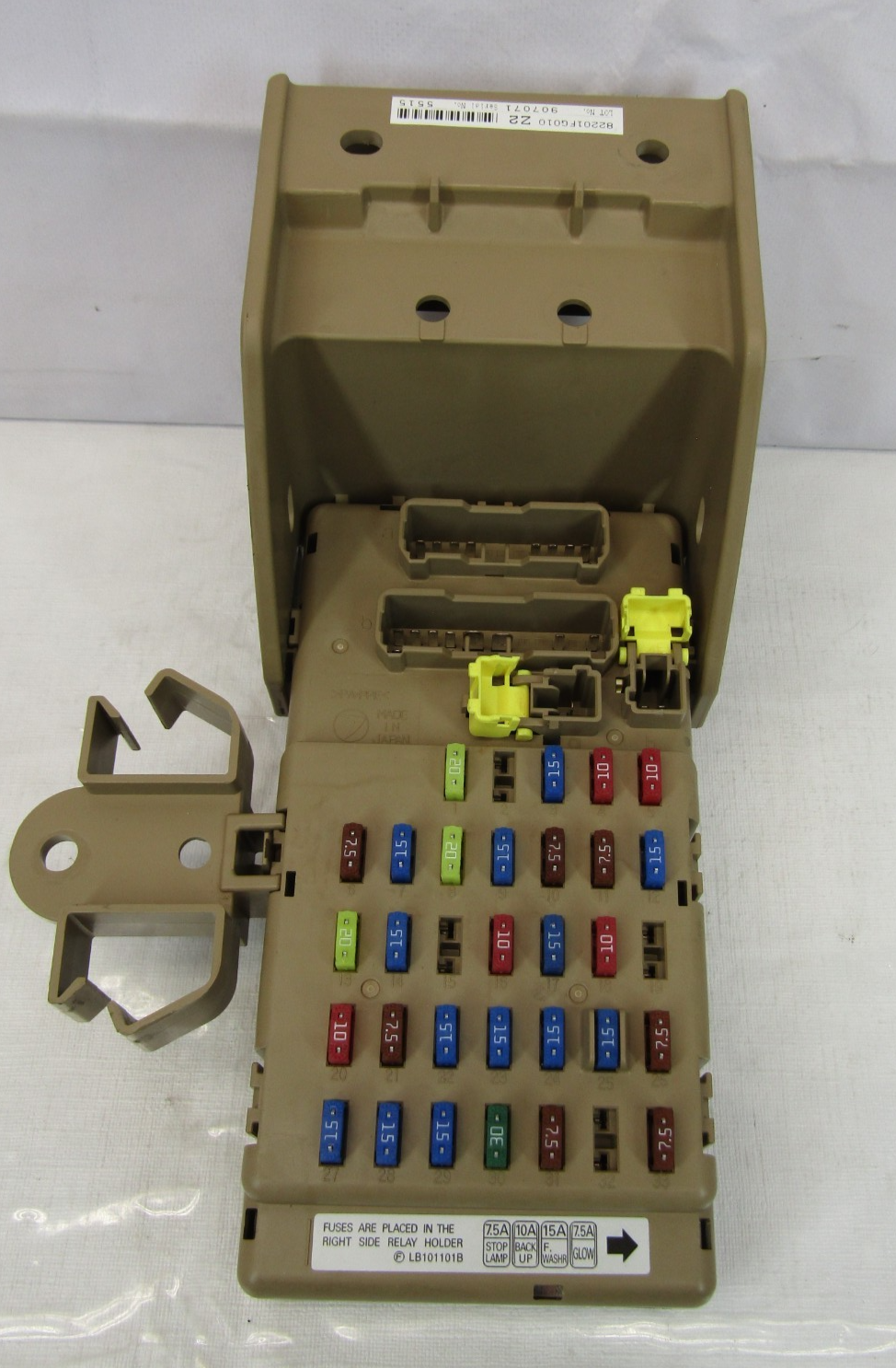 2008-2010 Subaru Impreza MT Cabin Fuse Junction Box 82201FG010 OEM