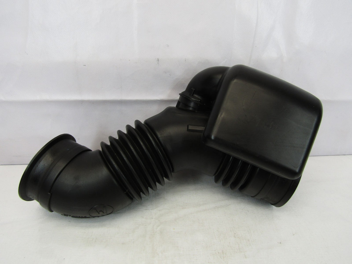 2008-2010 Subaru Impreza Boot Air Intake Tube Resonator Hose OEM