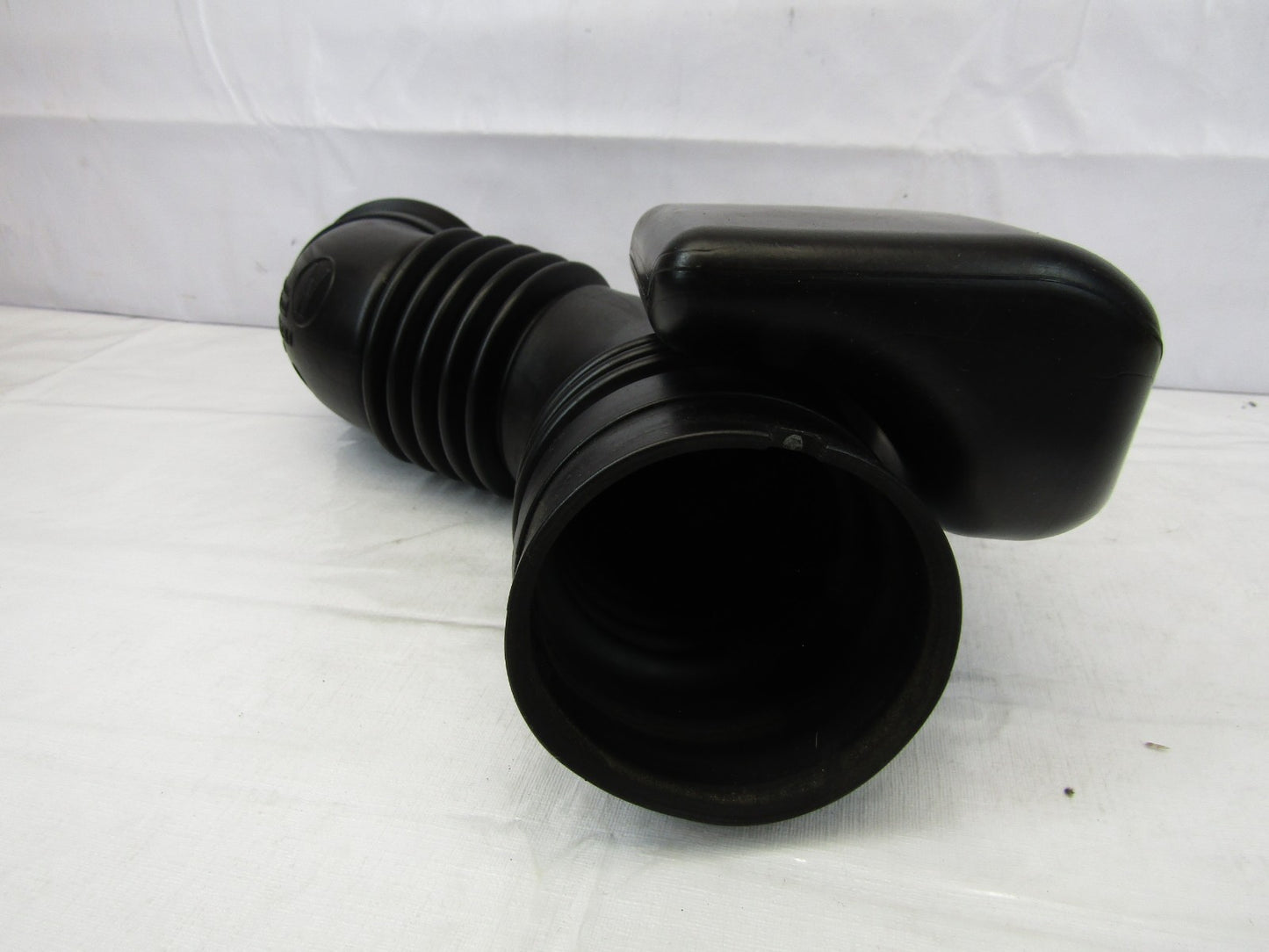 2008-2010 Subaru Impreza Boot Air Intake Tube Resonator Hose OEM
