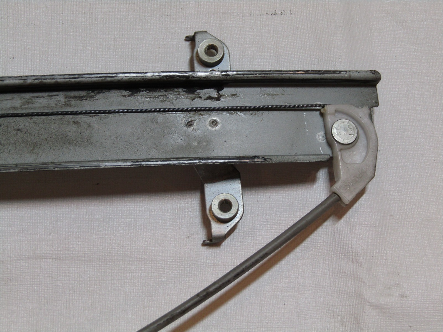 2009-2010 Subaru Impreza Right Rear Side Window Motor Regulator 61042FG002 OEM