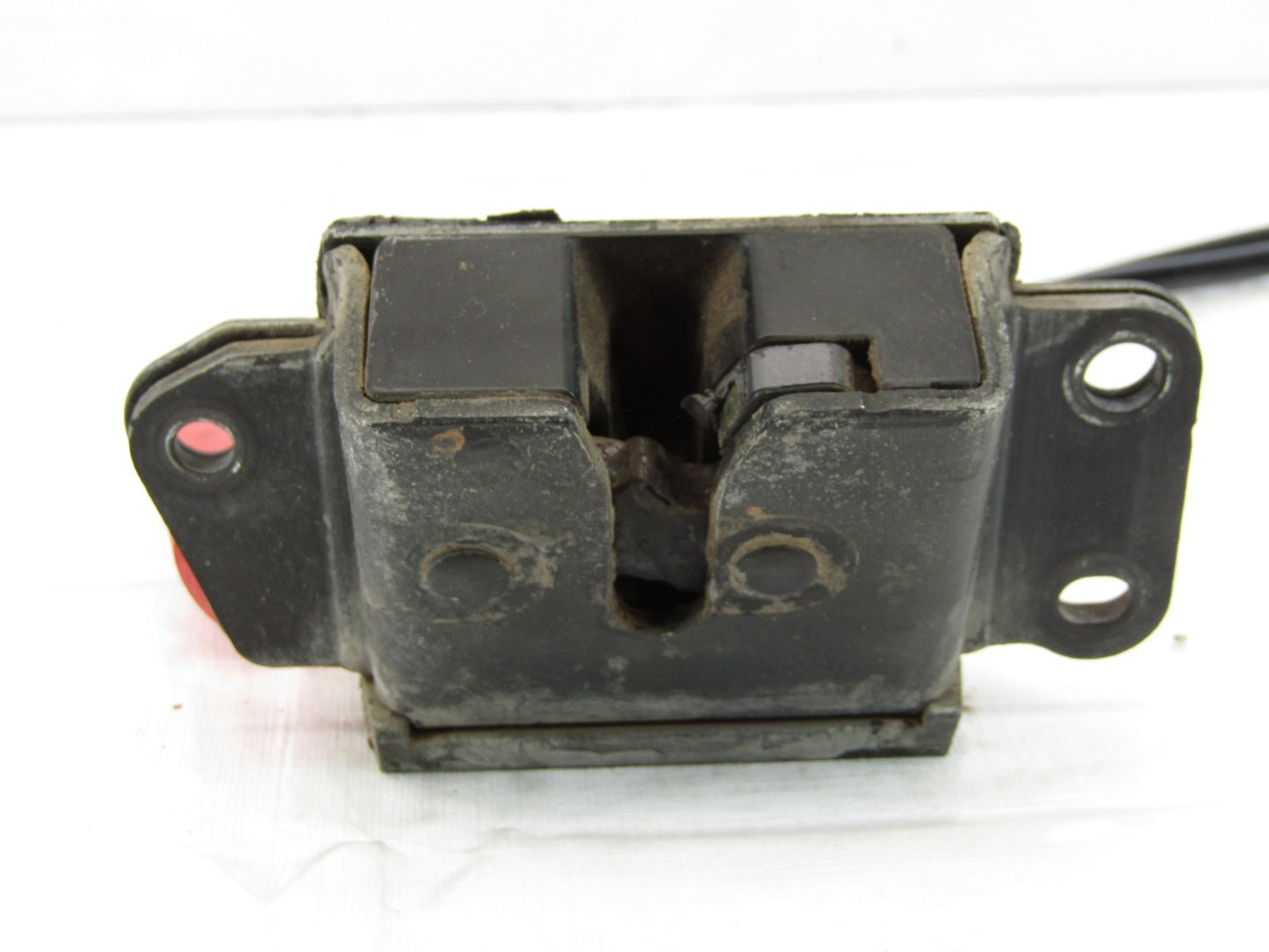 1996-2002 Toyota 4Runner Rear Hatch Trunk Tail Gate Latch Lock Actuator OEM