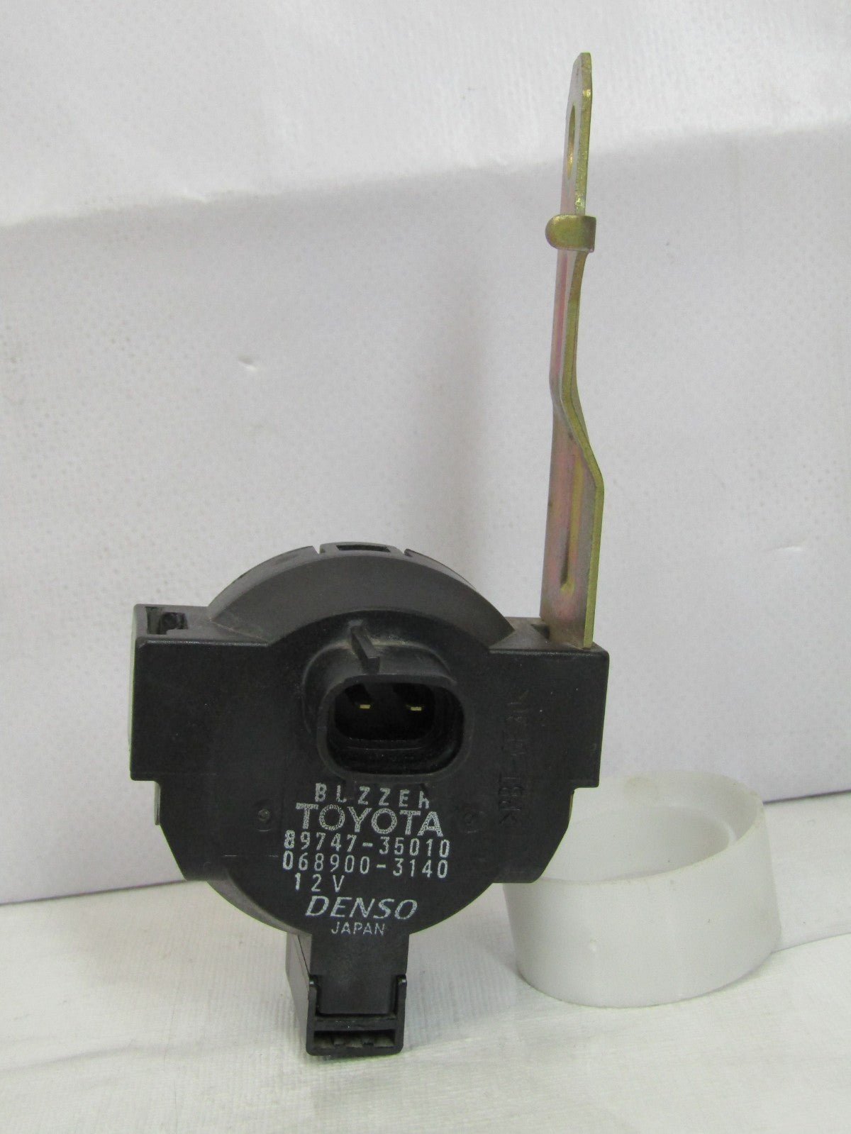 1998-2002 Toyota 4Runner Wireless Door Lock Buzzer Unit 89747-35010 OEM