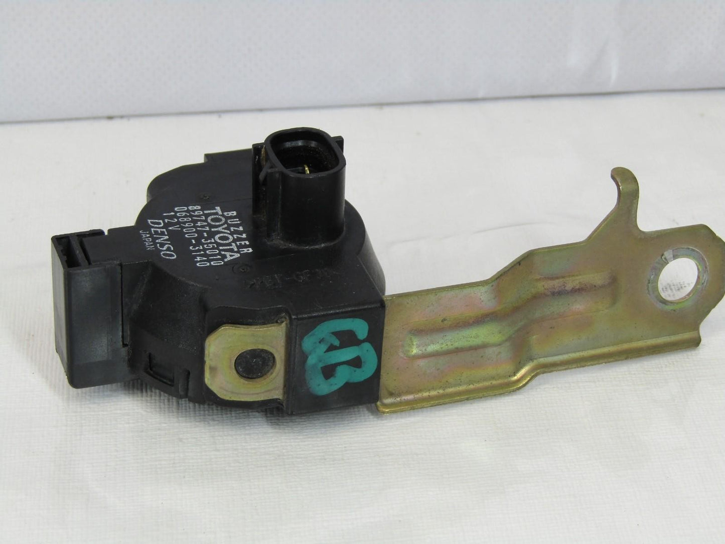 1998-2002 Toyota 4Runner Wireless Door Lock Buzzer Unit 89747-35010 OEM
