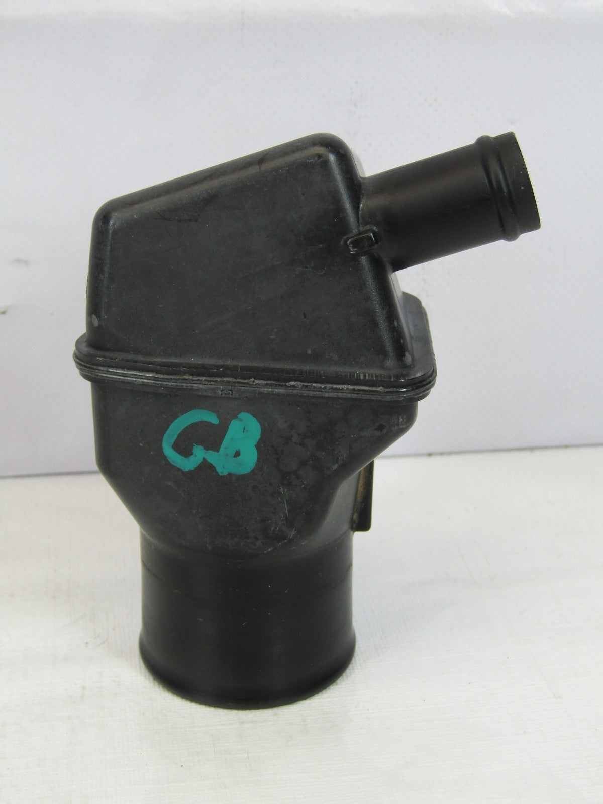 2000-2002 Toyota 4Runner Limited Air Intake Resonator Box 17659-62010 OEM