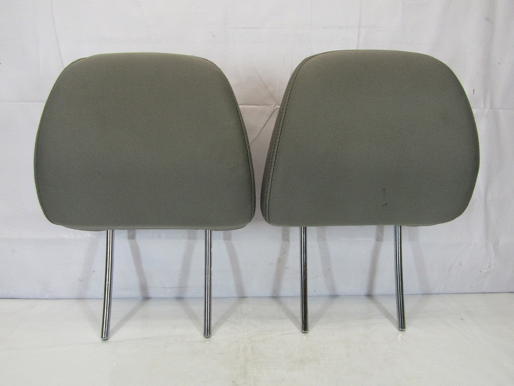 2007-2008 Subaru Forester Front Headrest Head Rest Set Gray Cloth RH LH OEM