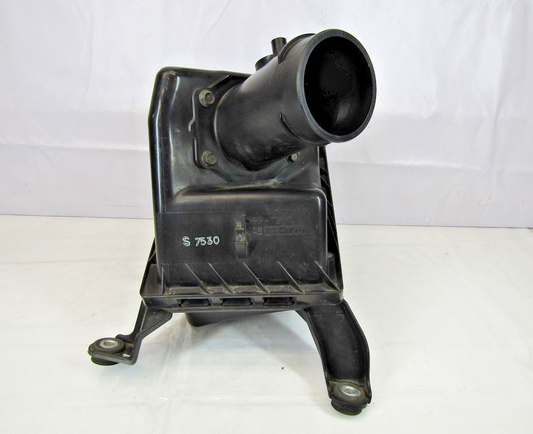 2007-2008 Subaru Forester Air Cleaner Housing Box Cover Assembly OEM