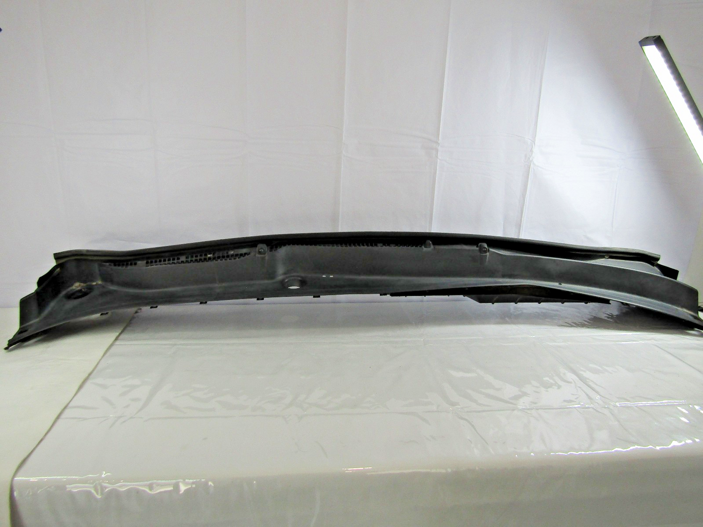 2014-2016 Subaru Forester Front Windshield Cowl Vent Panel 91411SG030 Cover OEM