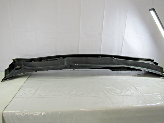 2014-2016 Subaru Forester Front Windshield Cowl Vent Panel 91411SG030 Cover OEM