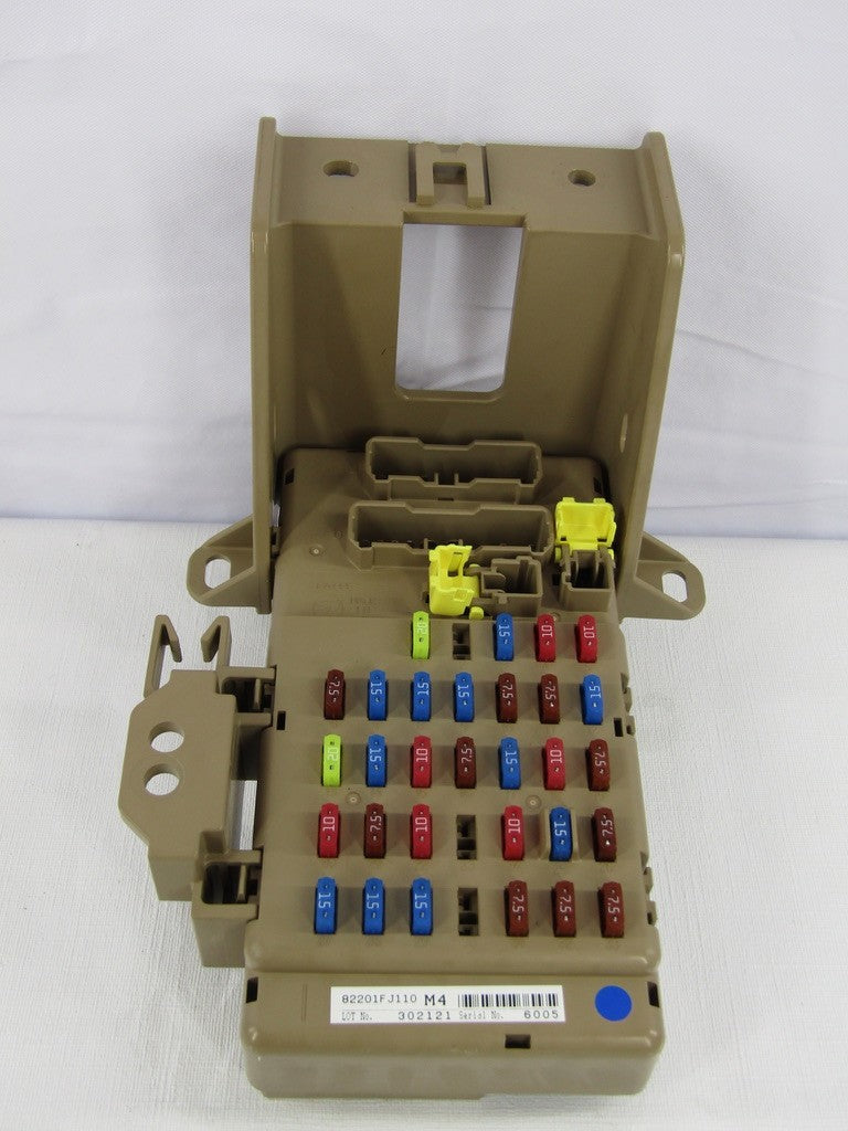 2014-2016 Fits Subaru Forester Fuse Box Relay Junction Box 82201FJ110 OEM
