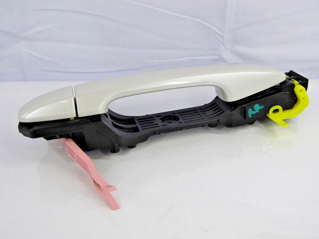 2014-2018 Subaru Forester Right Rear Door Handle Exterior White 37J OEM