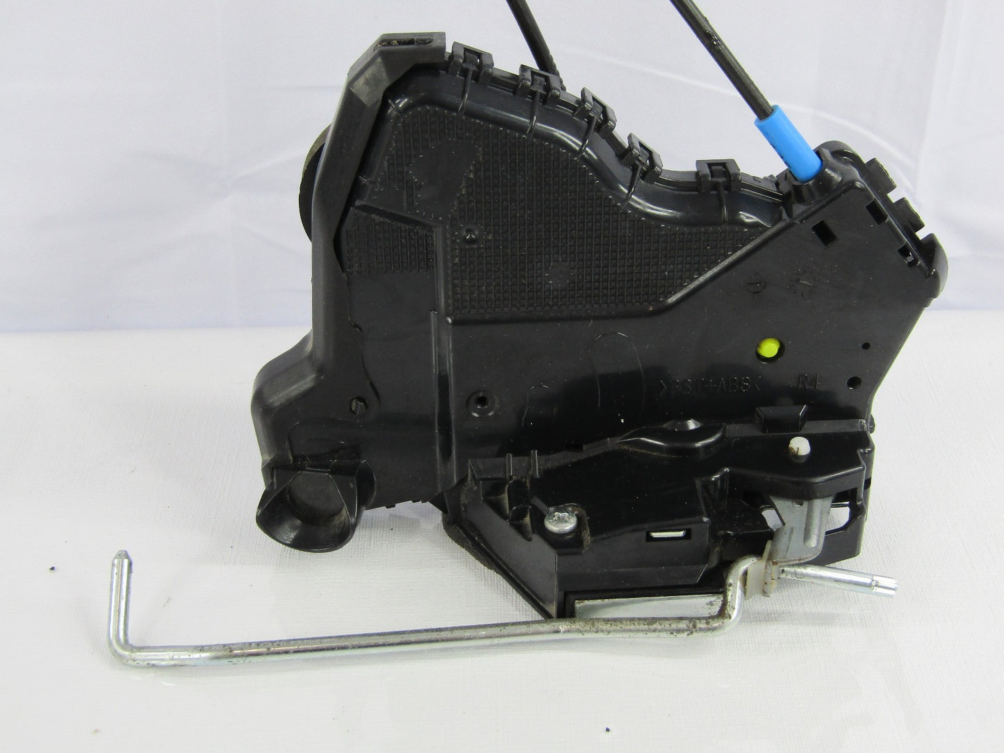 2014-2018 Subaru Forester Right Front Door Latch Actuator 61032SG080 OEM